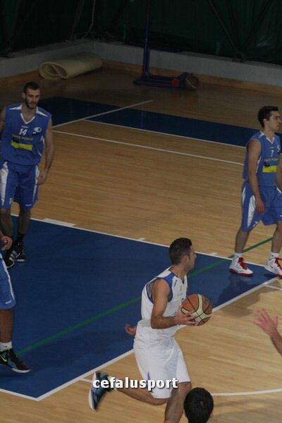 111218 sport 227_tn.jpg